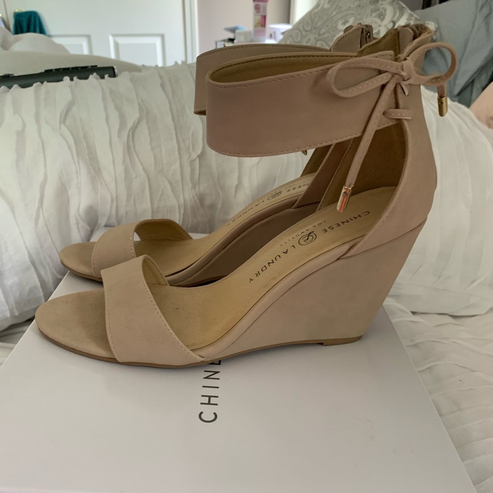 Wedge sandals - Chinese laundry - size 7.5